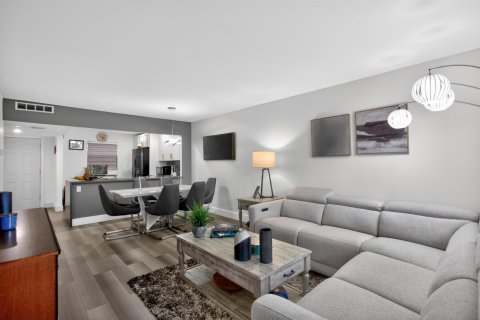 Condominio en Margate, Florida, 2 dormitorios  № 2190230