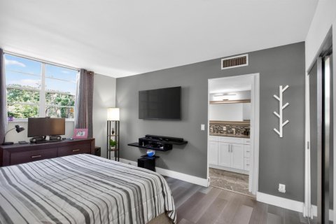 Condominio en venta en Margate, Florida, 2 dormitorios, 89 m2 № 2190230 - foto 16