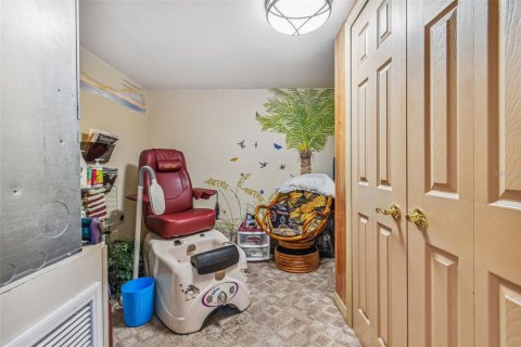 Commercial property in Holiday, Florida 89.19 sq.m. № 1523382 - photo 19
