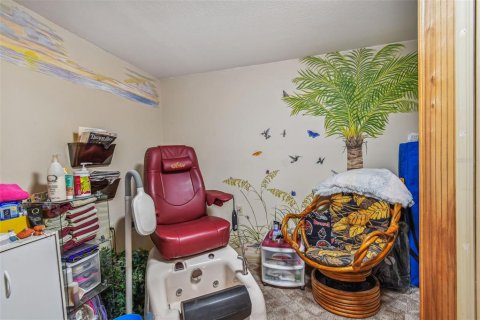 Commercial property in Holiday, Florida 89.19 sq.m. № 1523382 - photo 11