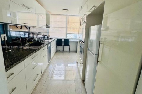 Copropriété à vendre à Aventura, Floride: 2 chambres, 145.39 m2 № 1979774 - photo 4