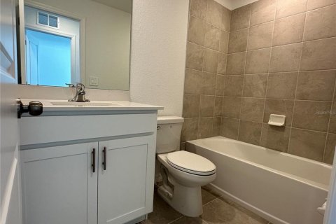 Adosado en venta en Bradenton, Florida, 3 dormitorios, 127.37 m2 № 2148004 - foto 18