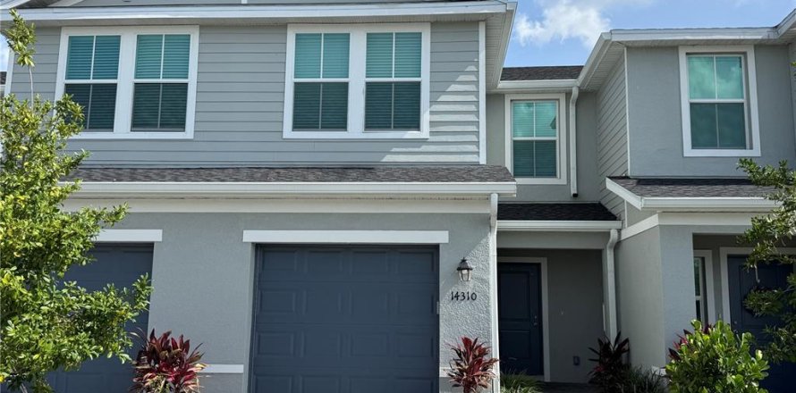 Adosado en Bradenton, Florida 3 dormitorios, 127.37 m2 № 2148004