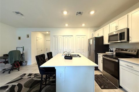 Adosado en venta en Bradenton, Florida, 3 dormitorios, 127.37 m2 № 2148004 - foto 6
