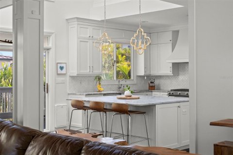 Купить виллу или дом в Галфпорта, Флорида 9 комнат, 271.65м2, № 1687673 - фото 12