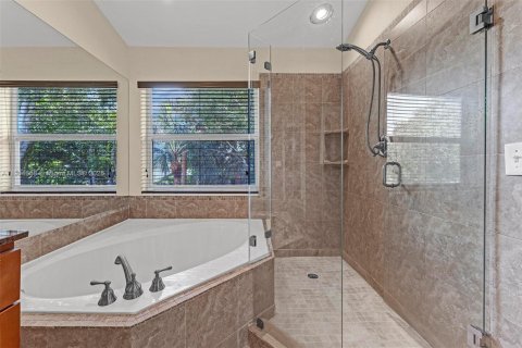 Купить таунхаус в Плантация, Флорида 3 спальни, 157м2, № 1956348 - фото 26