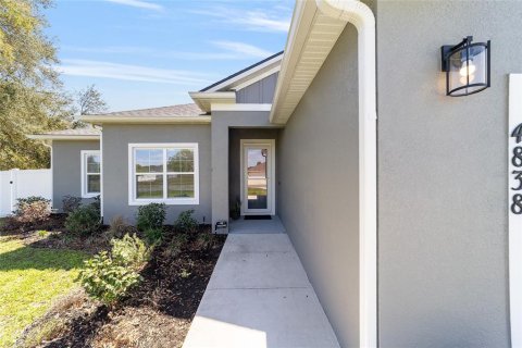 House in Ocala, Florida 4 bedrooms, 166.95 sq.m. № 2142487 - photo 5