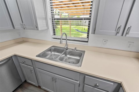 House in Palm Coast, Florida 3 bedrooms, 135.92 sq.m. № 1847513 - photo 25