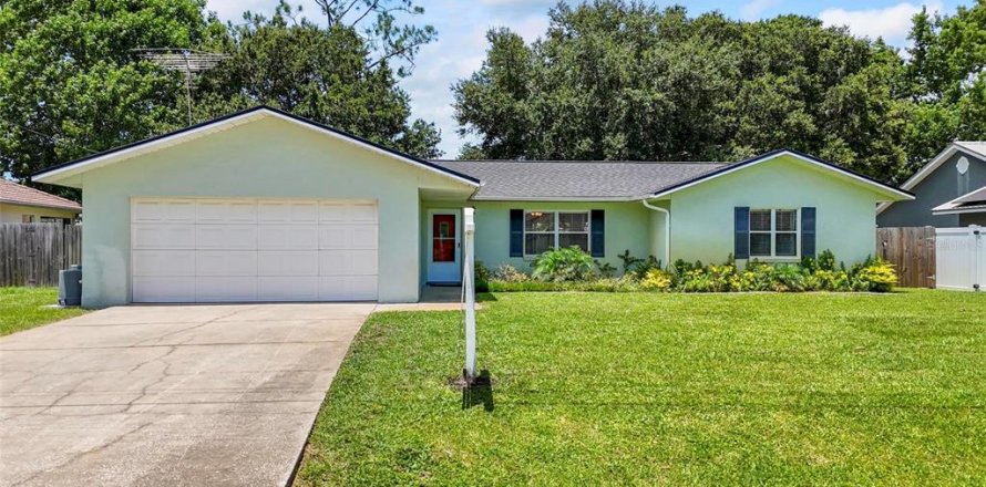 House in Palm Coast, Florida 3 bedrooms, 135.92 sq.m. № 1847513