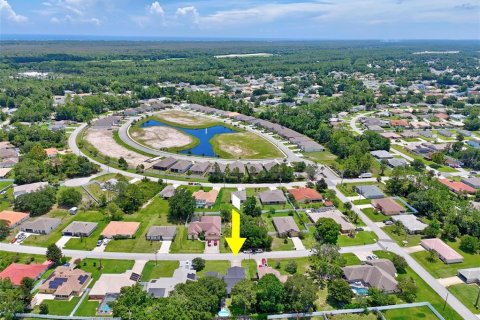 House in Palm Coast, Florida 3 bedrooms, 135.92 sq.m. № 1847513 - photo 5