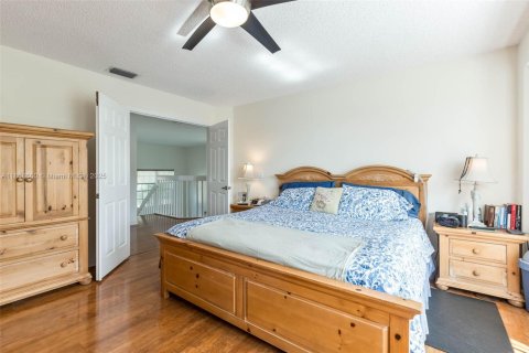 Casa en venta en Weston, Florida, 5 dormitorios, 229.1 m2 № 1889556 - foto 20