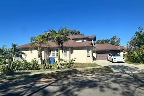 Villa ou maison à vendre à Tampa, Floride: 4 chambres, 216.93 m2 № 1716613 - photo 1