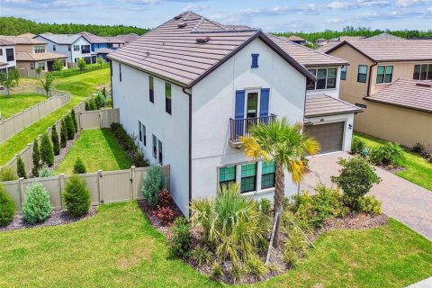 Casa en venta en Wesley Chapel, Florida, 5 dormitorios, 391.86 m2 № 1677121 - foto 2