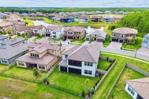 Casa en venta en Wesley Chapel, Florida, 5 dormitorios, 391.86 m2 № 1677121 - foto 3