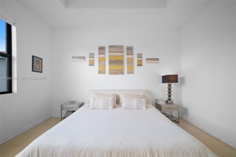 Villa ou maison à vendre à Miami, Floride: 3 chambres, 197.32 m2 № 2047231 - photo 23