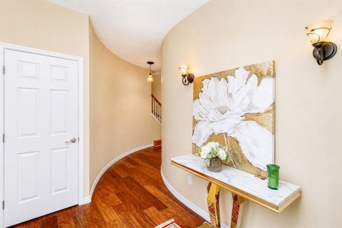 Villa ou maison à louer à Orlando, Floride: 4 chambres, 290.23 m2 № 2093196 - photo 5