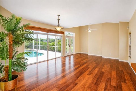 Villa ou maison à louer à Orlando, Floride: 4 chambres, 290.23 m2 № 2093196 - photo 7
