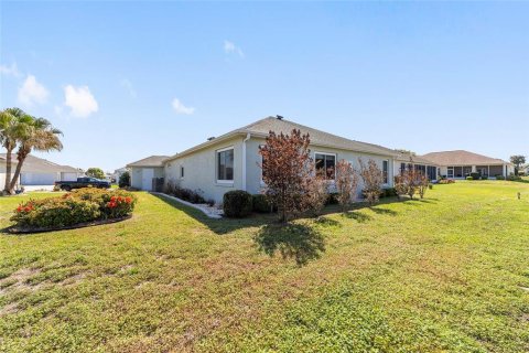 House in Ocala, Florida 3 bedrooms, 165.64 sq.m. № 2114130 - photo 29