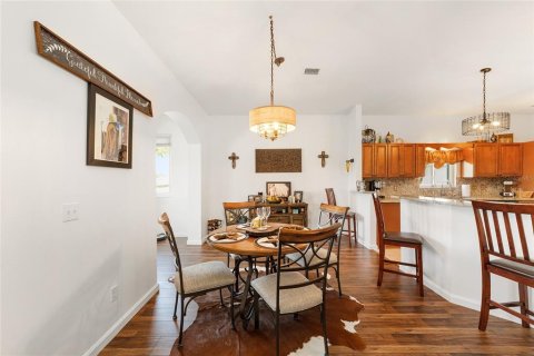 House in Ocala, Florida 3 bedrooms, 165.64 sq.m. № 2114130 - photo 9