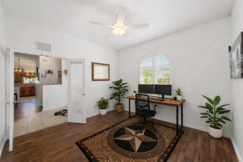 House in Ocala, Florida 3 bedrooms, 165.64 sq.m. № 2114130 - photo 23