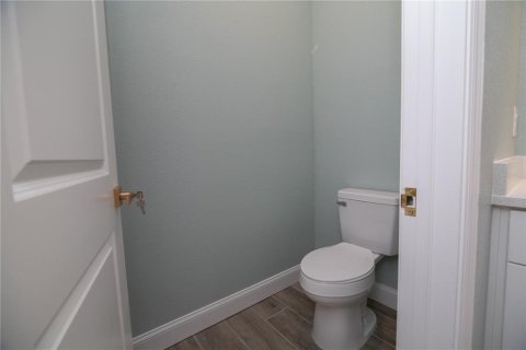 House in Lake Wales, Florida 4 bedrooms, 170.57 sq.m. № 2112365 - photo 30