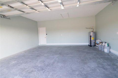 House in Lake Wales, Florida 4 bedrooms, 170.57 sq.m. № 2112365 - photo 8