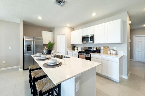 House in Port St. Lucie, Florida 5 bedrooms, 255.76 sq.m. № 2178494 - photo 16