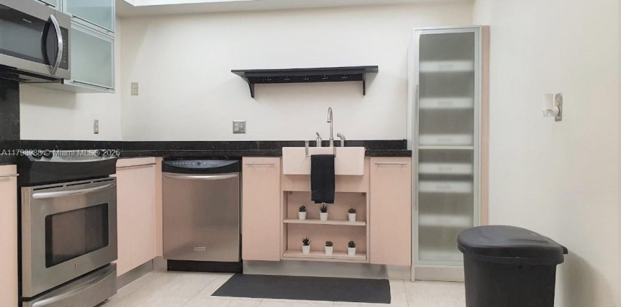 Condo à Weston, Floride, 2 chambres № 1861474