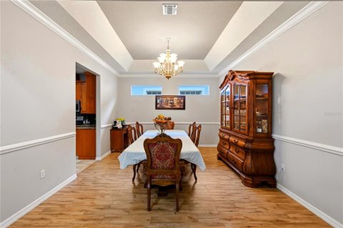 House in Orlando, Florida 4 bedrooms, 238.02 sq.m. № 2312265 - photo 5