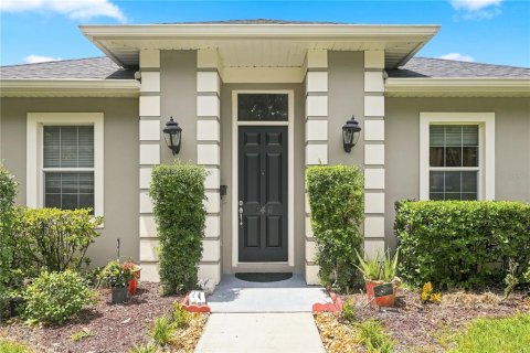 Villa ou maison à Orlando, Floride 4 chambres, 238.02 m2 № 2312265