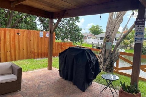 Villa ou maison à vendre à Davie, Floride: 3 chambres, 129.32 m2 № 2085147 - photo 30