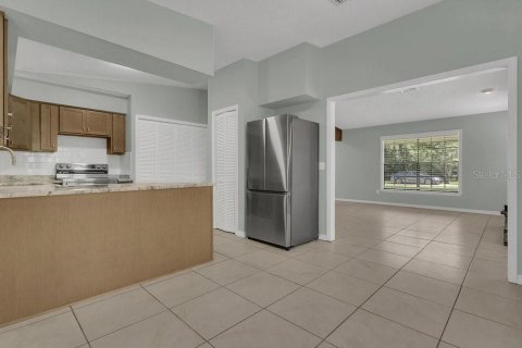 House in DeLand, Florida 3 bedrooms, 125.79 sq.m. № 1846868 - photo 7