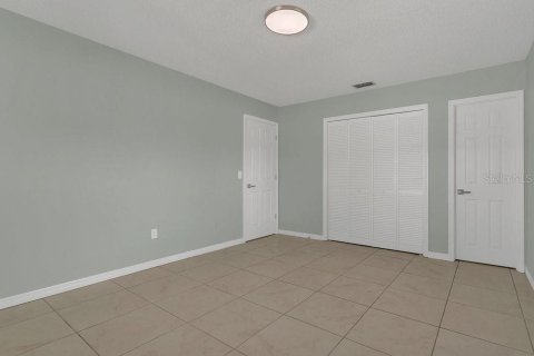 House in DeLand, Florida 3 bedrooms, 125.79 sq.m. № 1846868 - photo 16