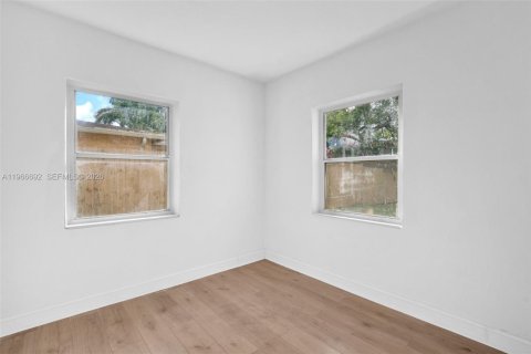 House in Fort Lauderdale, Florida 4 bedrooms № 2028839 - photo 19