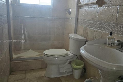 Condominio en venta en North Miami Beach, Florida, 2 dormitorios, 106.65 m2 № 1763382 - foto 8