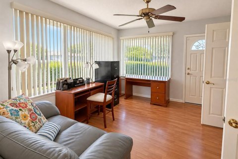 Villa ou maison à vendre à Pinellas Park, Floride: 2 chambres, 164.99 m2 № 2408993 - photo 16