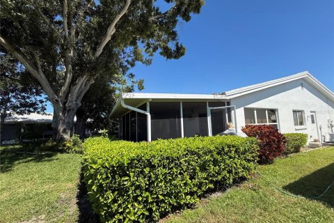 Villa ou maison à vendre à Pinellas Park, Floride: 2 chambres, 164.99 m2 № 2408993 - photo 8