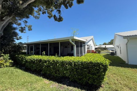 Villa ou maison à vendre à Pinellas Park, Floride: 2 chambres, 164.99 m2 № 2408993 - photo 7