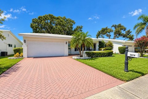 Villa ou maison à Pinellas Park, Floride 2 chambres, 164.99 m2 № 2408993