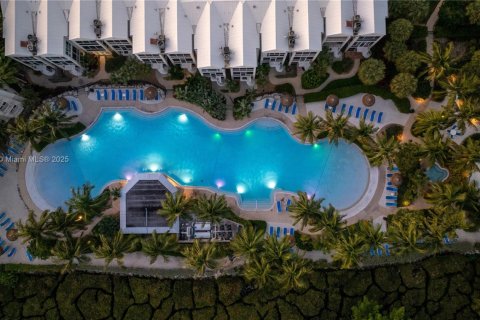 Condominio en venta en Key Largo, Florida, 4 dormitorios, 244.8 m2 № 1956233 - foto 2