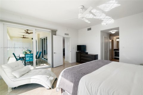 Condo in Key Largo, Florida, 4 bedrooms  № 1956233 - photo 20