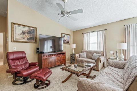 Casa en alquiler en The Villages, Florida, 2 dormitorios, 107.4 m2 № 1832206 - foto 8