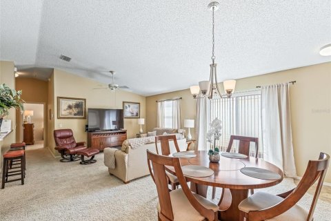 Casa en alquiler en The Villages, Florida, 2 dormitorios, 107.4 m2 № 1832206 - foto 7