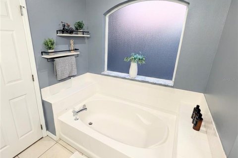 Villa ou maison à vendre à Haines City, Floride: 4 chambres, 155.8 m2 № 2279793 - photo 15