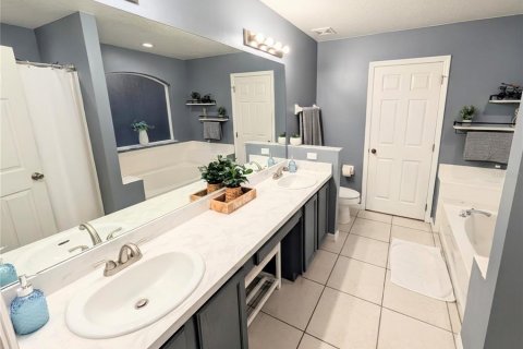 Villa ou maison à vendre à Haines City, Floride: 4 chambres, 155.8 m2 № 2279793 - photo 14