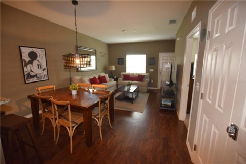 Townhouse in Kissimmee, Florida 3 bedrooms, 120.77 sq.m. № 2210638 - photo 9