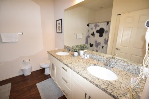 Townhouse in Kissimmee, Florida 3 bedrooms, 120.77 sq.m. № 2210638 - photo 22
