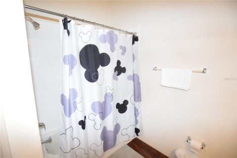 Townhouse in Kissimmee, Florida 3 bedrooms, 120.77 sq.m. № 2210638 - photo 23