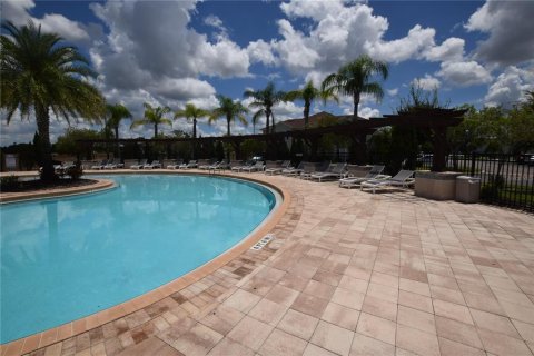 Townhouse in Kissimmee, Florida 3 bedrooms, 120.77 sq.m. № 2210638 - photo 27