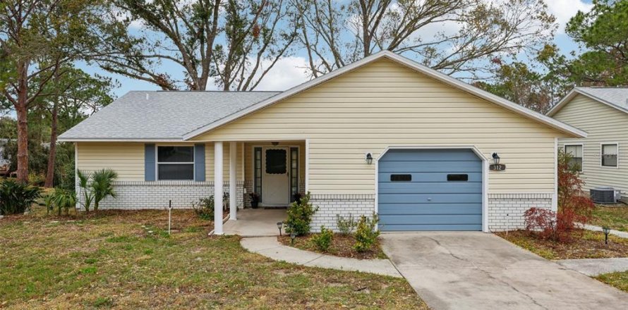 Casa en Leesburg, Florida 2 dormitorios, 121.7 m2 № 1547517